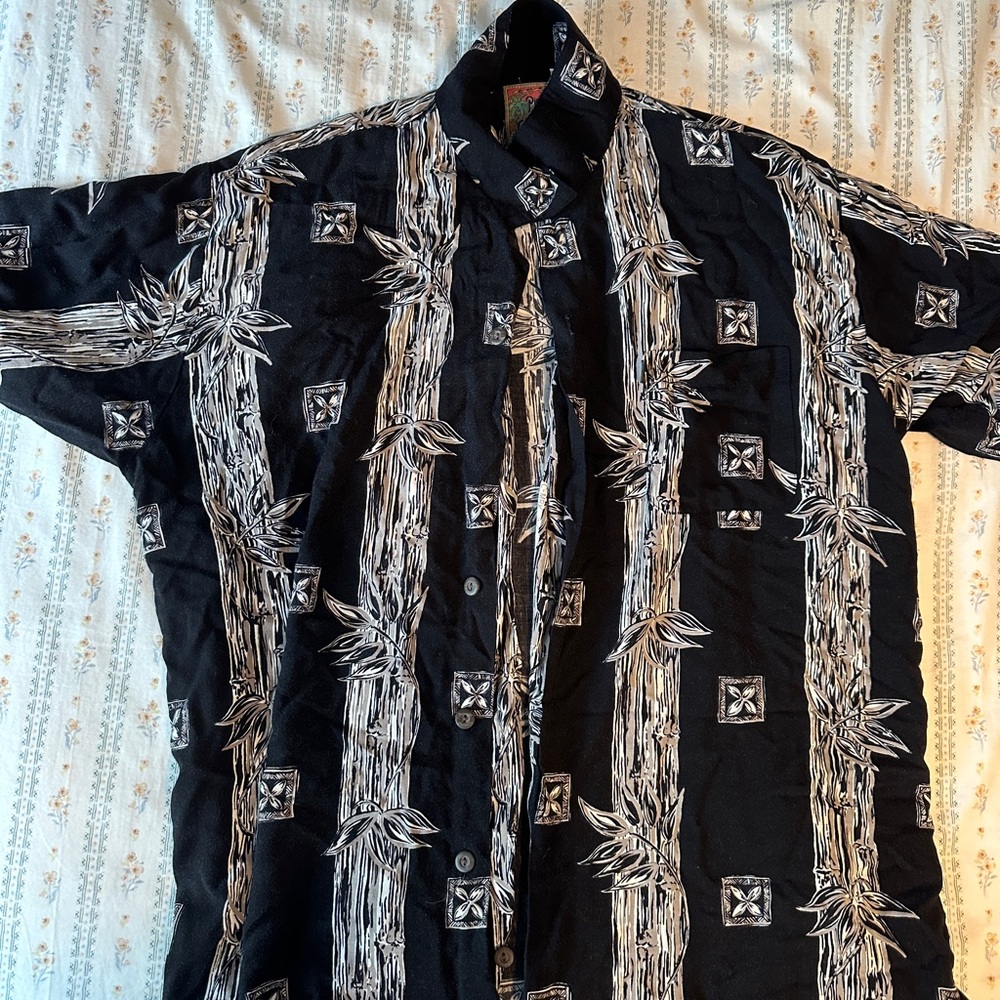 Black and White Patterned Men's Shirt